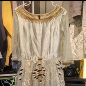 Women size M full length gown
